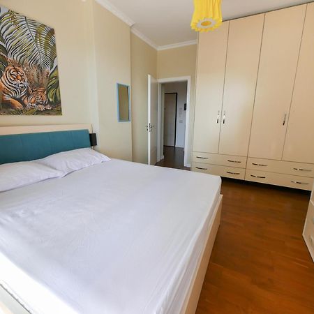 Seaview Apartment Vlorë 外观 照片